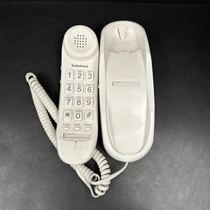 Vintage Radio Shack Wall Mount Desktop Push Button Phone White Large Number Trim - Picture 1 of 11