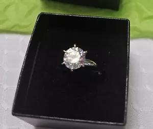 Solid 14K White Gold Solitaire CZ Engagement Ring Size 6. - Picture 1 of 7