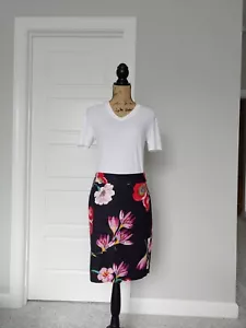 ✨ NEW Ann Taylor Factory black floral pencil skirt size 2 - Picture 1 of 16