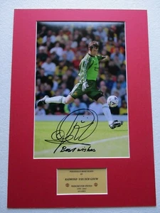 MANCHESTER UNITED RAIMOND VAN DER GOUW HAND SIGNED A3 MOUNTED PHOTO DISPLAY- COA - Picture 1 of 3