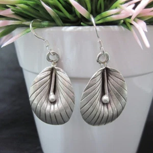 Pendientes de plata esterlina fina Hill Tribe étnicos preciosos hoja colgante aucmon - Imagen 1 de 7