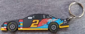 NEU Vintage NASCAR Miller Lite Bier Rennwagen #2 Rusty Wallace Schlüsselanhänger Ring Anhänger - Bild 1 von 4