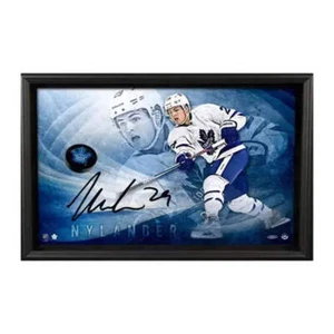 William Nylander Autograph 24x16 Framed Print - Picture 1 of 3