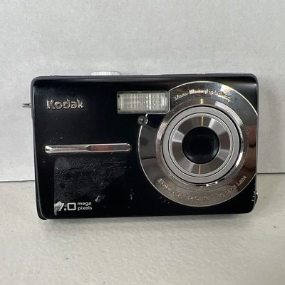 Cámara digital apuntar y disparar Kodak EasyShare M753 7,0 MP solo piezas. No funciona. Foto 1 de 3