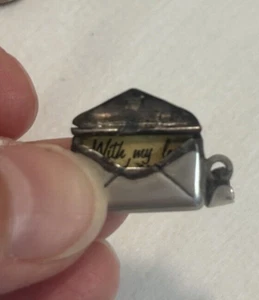 Sobre mamá letra encanto “con todo mi amor” - Imagen 1 de 4