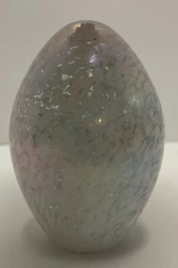 White Iridized Egg Paper Weight - Picture 1 of 4