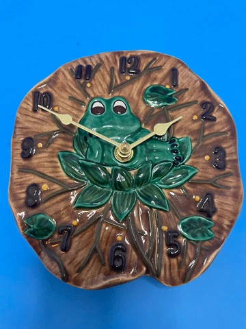 Vintage Ceramic HOMEMADE Mold Art REPLICA of Vtg Neil the Frog Clock  Works Cover