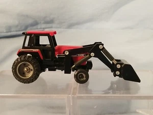 1986 Ertl 1/64 Case International Harvester Tractor With End Loader - Picture 1 of 6