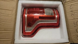 NEW Single 2015-2017 Ford F-150 Drivers Side Tail Light Lens - Bild 1 von 6