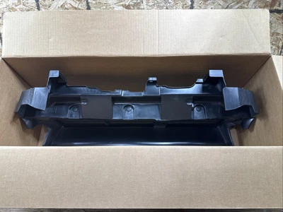 New OEM 2017-2019 Honda CR-V Upper Grille Air Shutter Assembly 71300-TLA-A01 - Image 1 of 4