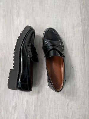 Zapatos mocasines Franco Sarto Cassandra charol negro para mujer 7M Penny Foto 1 de 4