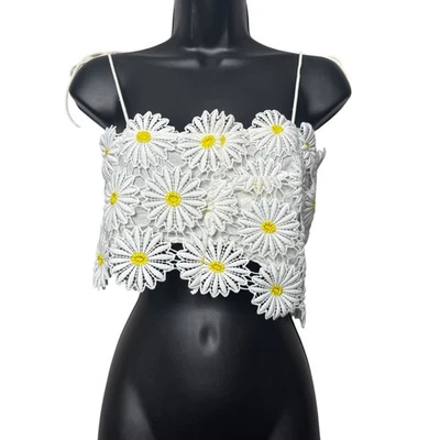 Forever 21 Mujer Pequeña Margarita Floral Tejido Crochet Corbata Tanque Boho Hippie Festival Foto 1 de 4