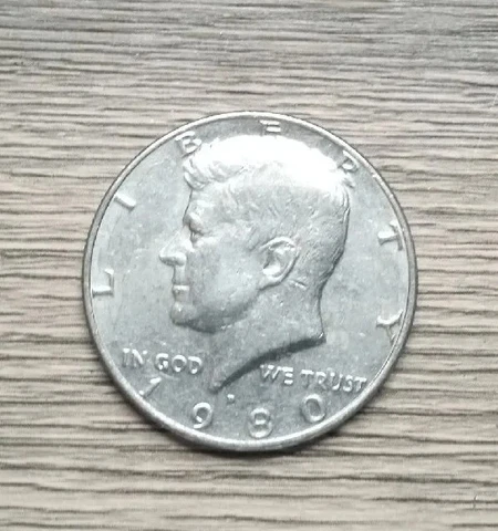 1980 D Kennedy Half Dollar Coin Nice Condition Cover