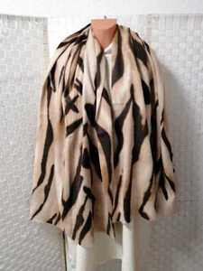 xxl Schal Stola kuschel Neu Beige Leo Winterschal NEU Viskose Wolle - Picture 1 of 6