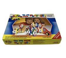 1986 THE LITTLE WORLD OF SCRABBLE LEARNING IS FUN PLAYSET ON THE MOVE - Complete