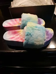 Liliana Size 7/9 Rainbow Platform Slide Fluffy Sandals Slipper Heel 2" New W/Box - Picture 1 of 5