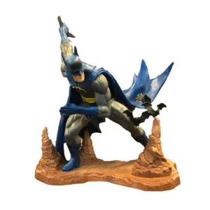 Diamond Select Toys: Esclusiva statua in PVC di Batman Neal Adams DC Gallery - Foto 1 di 1