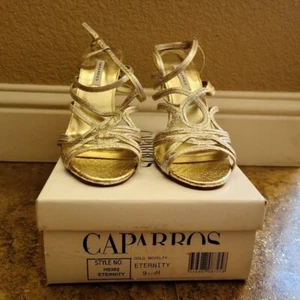 CAPARROS Gold Heels/Shoes - Sz 9 1/2 - Picture 1 of 3
