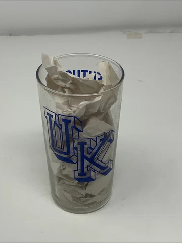 Vintage UK Kentucky Wildcats Basketball Drinking Glass Logo NCAA Cover