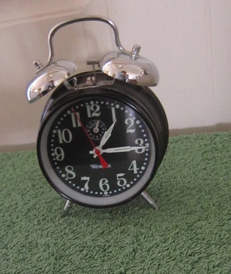 Westclox Big Ben Loud Alarm Clock for Heavy Sleepers Twin Bell -Black - Image 1 of 4
