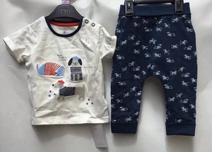 New Mothercare Size 6-9 Months Baby Boy White Top Blue Printed Trousers Cotton - Picture 1 of 12
