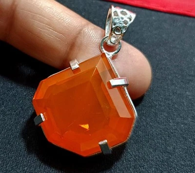 70 CT ARANCIONE OPALE ARGENTO TEDESCO SOLITARIO FORMA FANTASIA PIETRA... - Immagine 1 di 4