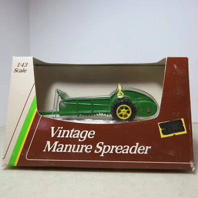 Ertl John Deere Vintage Manure Spreader Made USA 1/43 JD-5654-1HEO-B - Image 1 of 4