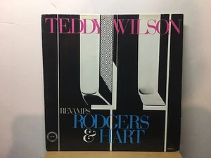 TEDDY WILSON - With Billie in Mind ~ CHIARUSCURO 111 {nm} [PROMO] - RARE - Picture 1 of 6