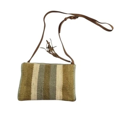 Bandolera Lucky Brand de cuero a rayas de yute tejido Foto 1 de 4