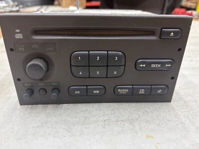 Genuine OEM Saab 5043278 Black AM/FM CD Player Stereo Receiver Fit 2000 Saab 9-3 - Image 1 of 4