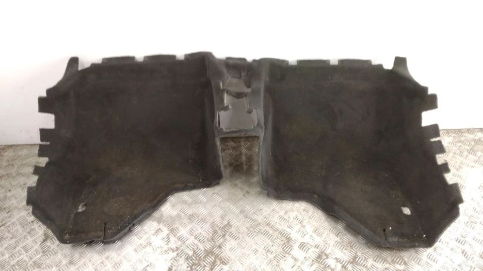 Alfombra interior trasera gasolina 110 kW BMW Z4 E85 Cabriolet 2006 2.0 Foto 1 de 4