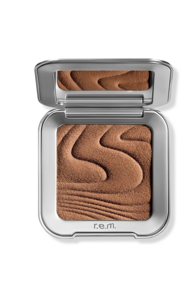 r.e.m. Beauty Hypernova Satin Matte Bronzer ~ BLAZED ~ 10g / .35 Oz - Image 1 of 1