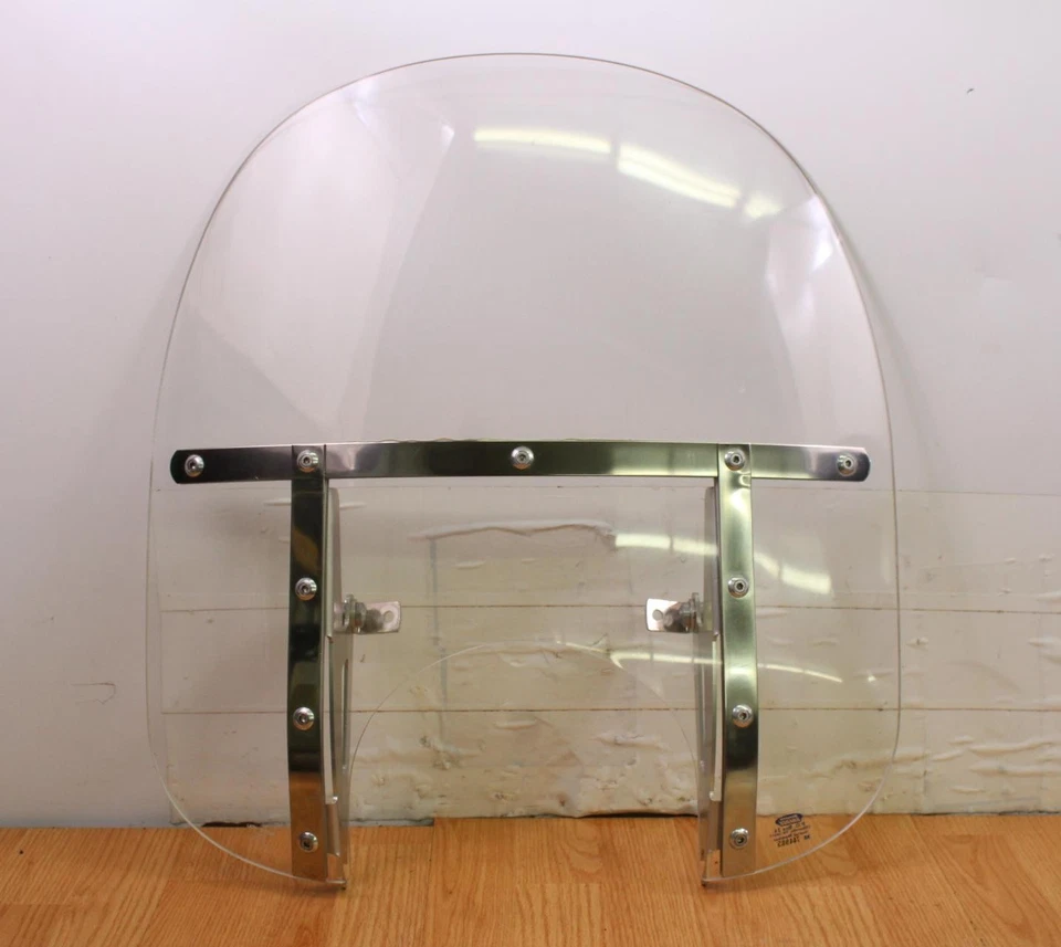 2009 HARLEY-DAVIDSON FLSTFI SOFTAIL FAT BOY Memphis Shades 17" Windshield - Image 1 of 4