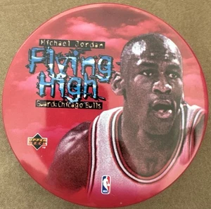 1998 Upper Deck Avon Gift Collection Michael Jordan Flying High Metal Card Set - Bild 1 von 7