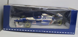Williams Renault FW 18 Formula 1 No. 6 Villeneuve "eleven" box PMA minichamps 1:18 - Picture 1 of 6