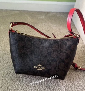 Borsa a tracolla Coach nuova con etichetta con zip e tela firmata CX604 - Foto 1 di 9