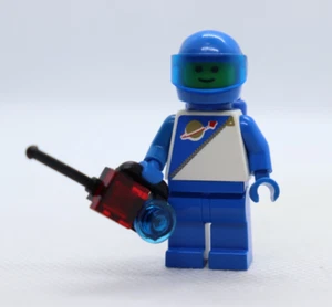 Blue Futuron Spaceman 6884 1621 Classic Space Logo 1980s Vintage LEGO Minifigure - Picture 1 of 5