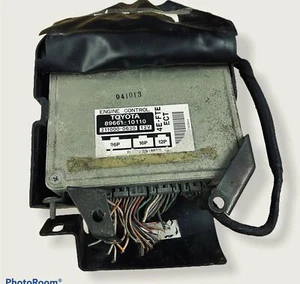 Toyota Starlet 3 Pin EP82 4E-FTE Engine Control Unit Module ECU 89661-10110 (1) - Picture 1 of 5