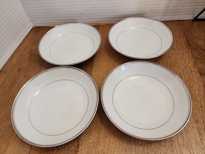 Set of  Imperial China #318 Simplicity Small 6" Bowls W. Dalton - Picture 1 of 5