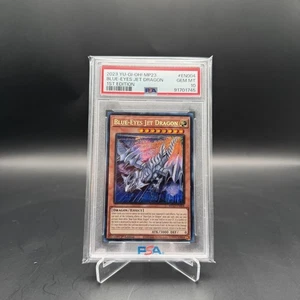Blue-Eyes Jet Dragon MP23-EN004 25th Anniversary Tin: Dueling Heroes Mega Pack  - Imagen 1 de 1