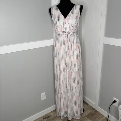 Motherhood Maternity Maxi Dress Sleeveless Size Medium White Abstract Print - Image 1 of 4