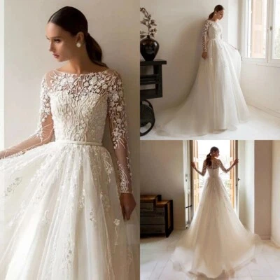 Luxury A-Line Wedding Dresses Scoop Neck Long Sleeved Lace Applique Bridal Gowns - Image 1 of 4