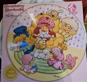 Strawberry Shortcake and Her Friends Picture Disc LP Record (Dated 1981) Vinyl - Foto 1 di 4