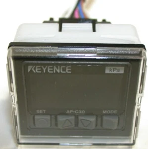 Up to 2 Keyence digital air pressure sensor AP-C30 - Picture 1 of 2