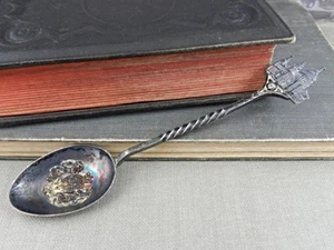 Vtg Signed CS*FS Sterling UK Coat of Arms & St Paul's Cathedral Souvenir Spoon - Picture 1 of 5