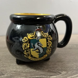 Harry Potter Caldero Negro Escuela Hogwarts HUFFLEPUFF Cresta 3D Cerámica Taza Taza - Imagen 1 de 6