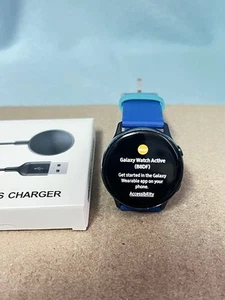 Samsung Galaxy Watch Active 40mm - black (SM-R500NZDAXAR) - Photo 1 sur 4
