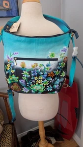 Mochila Bolso de Hombro Sukriti Cuero Floral Pintado Nueva con Etiquetas Defecto - Imagen 1 de 12