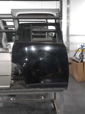 Used Rear Right Door Assembly Rear Side fits: 2016 Jeep Compass electric privacy - Image 1 of 4