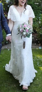 Le Pappilon Eden Designer Wedding Dress - Picture 1 of 6